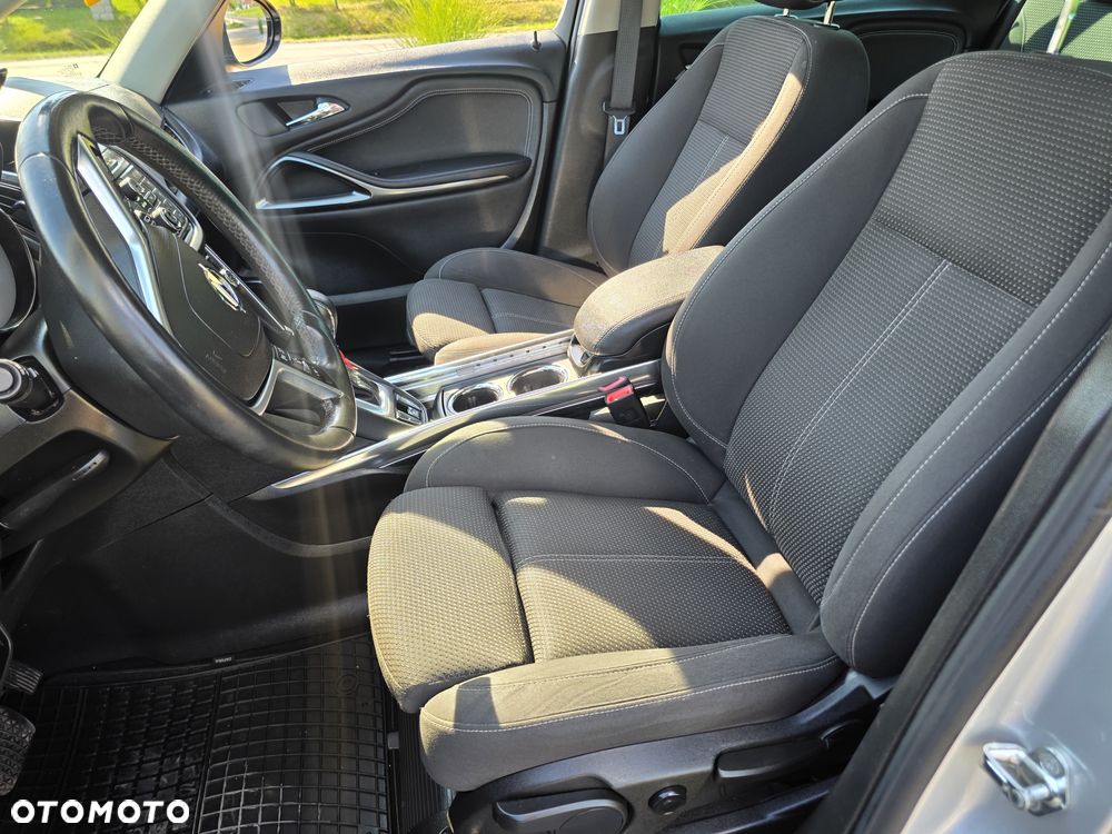 Opel Zafira 2.0 CDTI Enjoy - 26