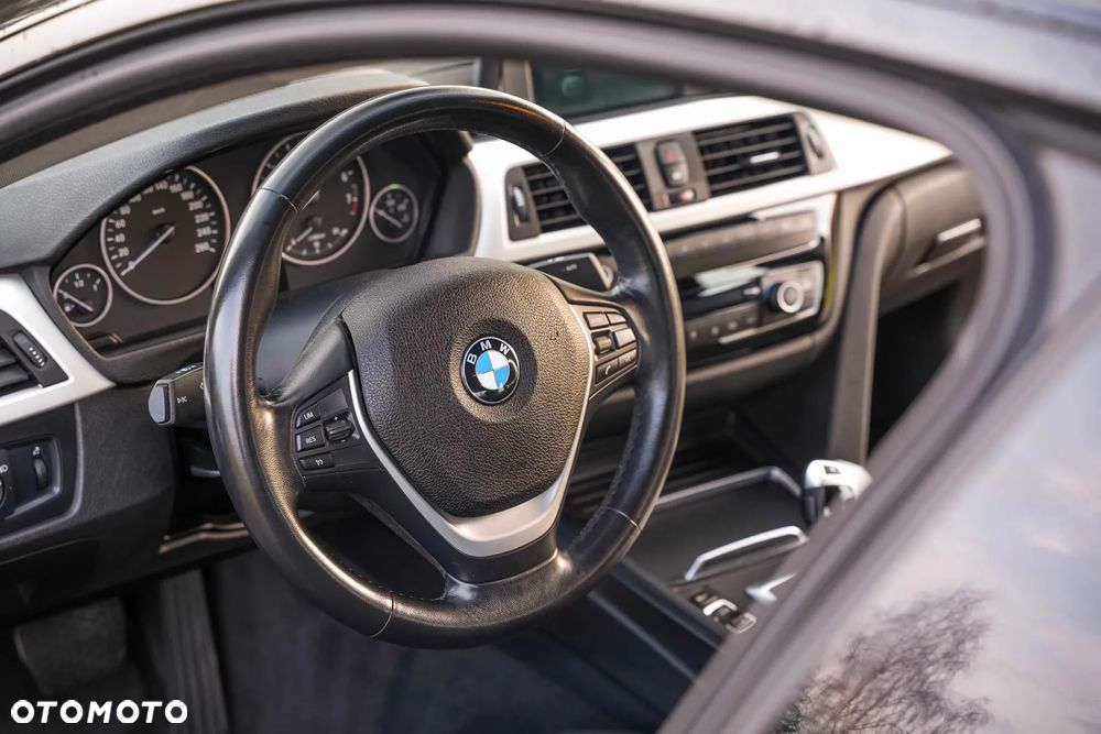 BMW Seria 4 420i xDrive - 17