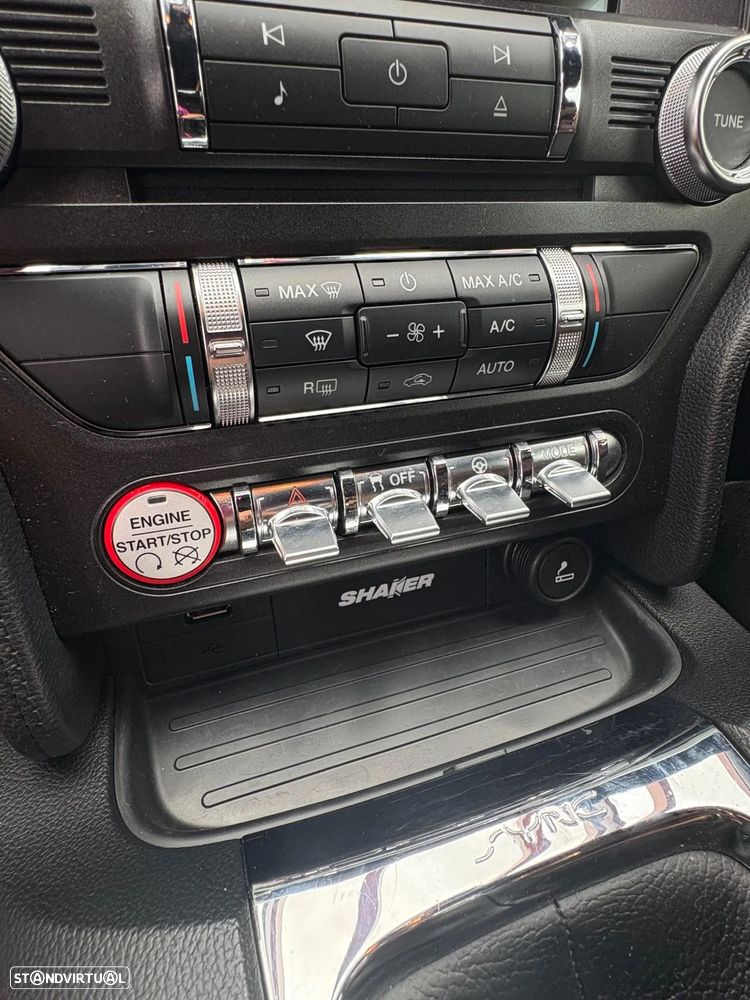Ford Mustang 2.3i EcoBoost - 10