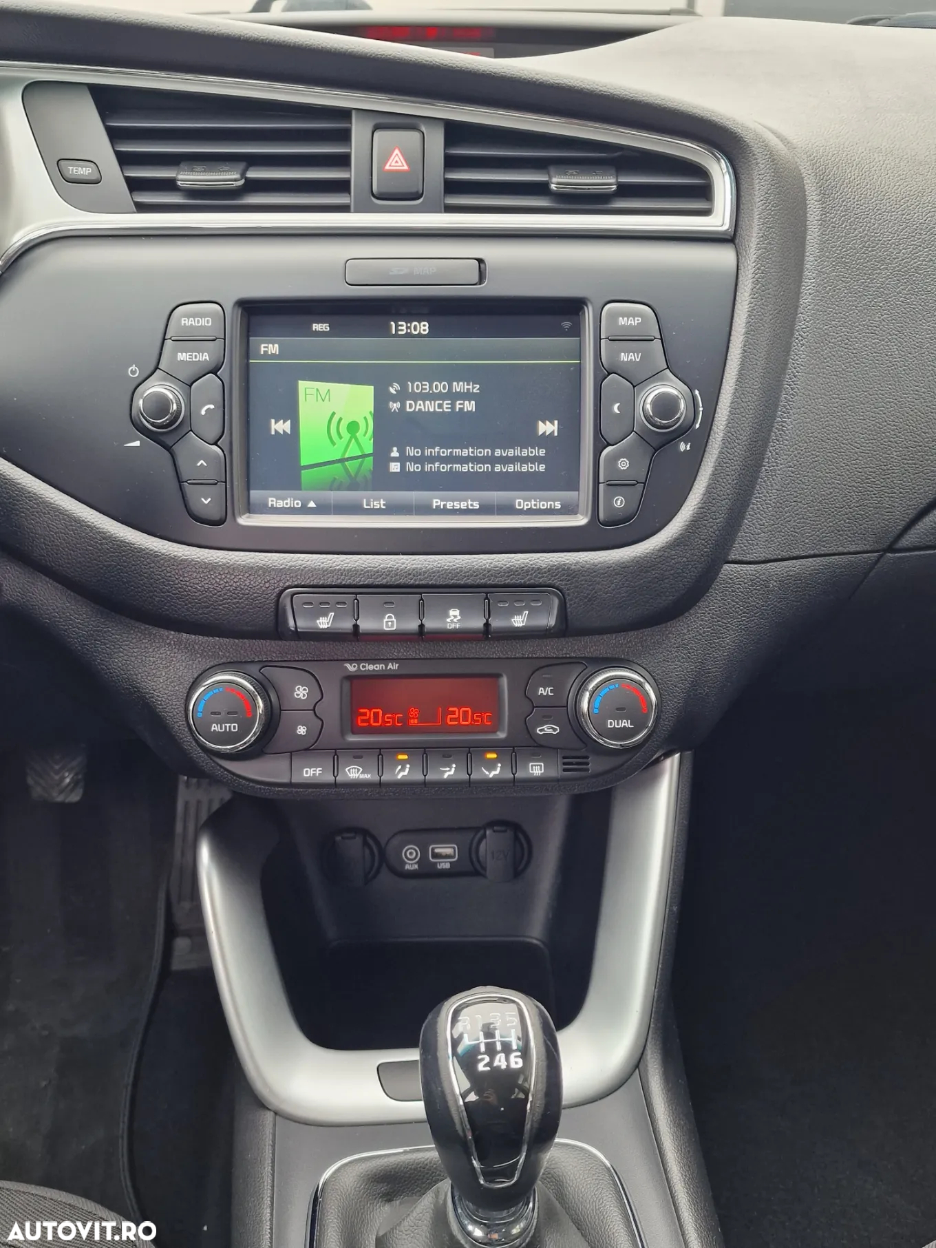 Kia Ceed 1.4 CRDi 90 SW Vision - 10