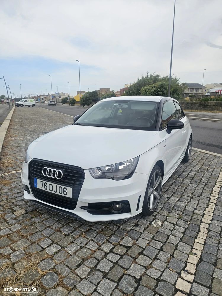 Audi A1 1.6 TDI S-line - 1