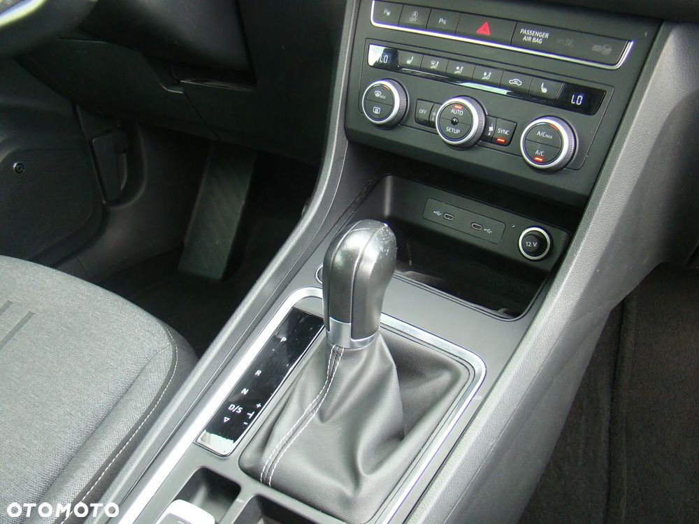 Seat Ateca 2.0 TDI DSG Style Edition - 36