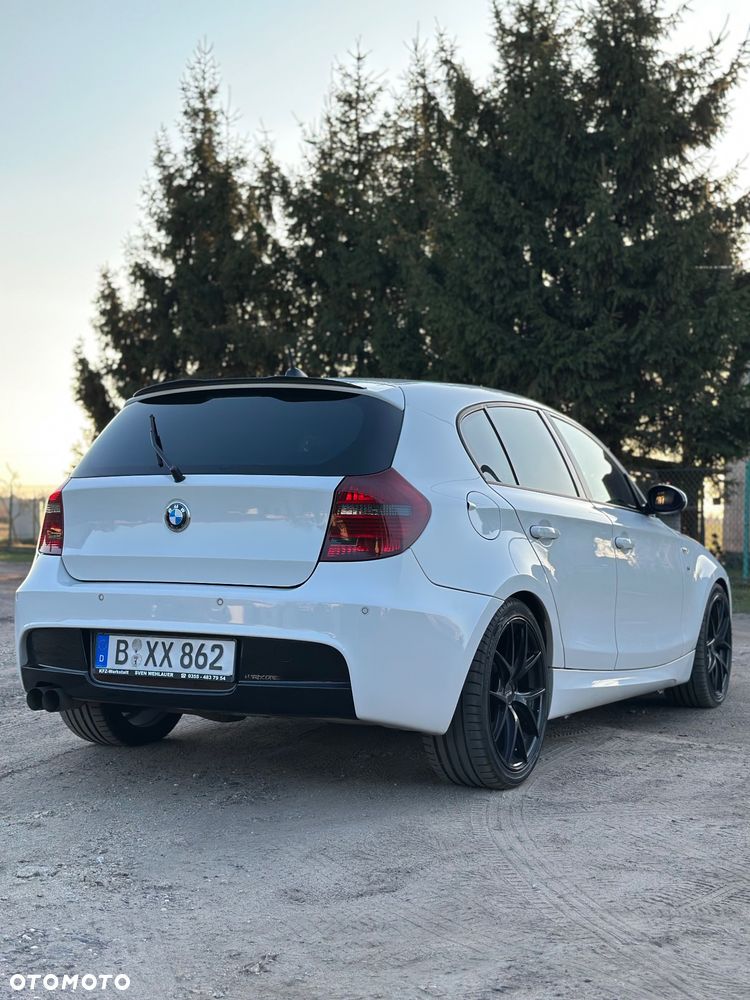 BMW Seria 1 123d DPF Edition Sport - 11