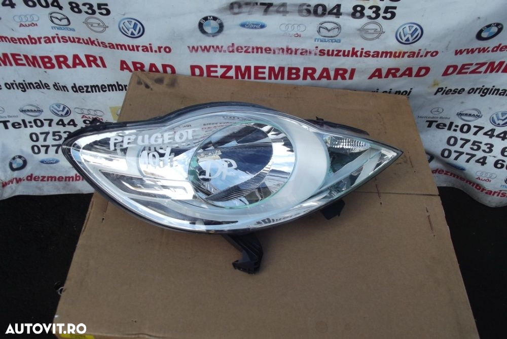 Far Peugeot 107 an 2005-2014 faruri stanga dreapta INTACTE faruri 107 - 2