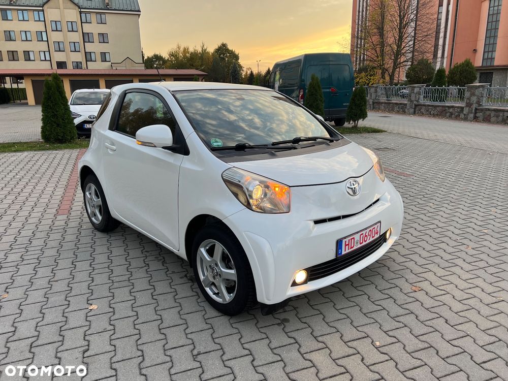 Toyota iQ 1.0 Sol EU5 - 37