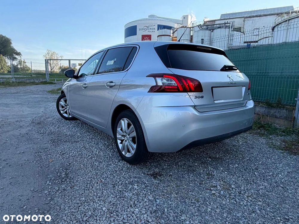 Peugeot 308 - 2
