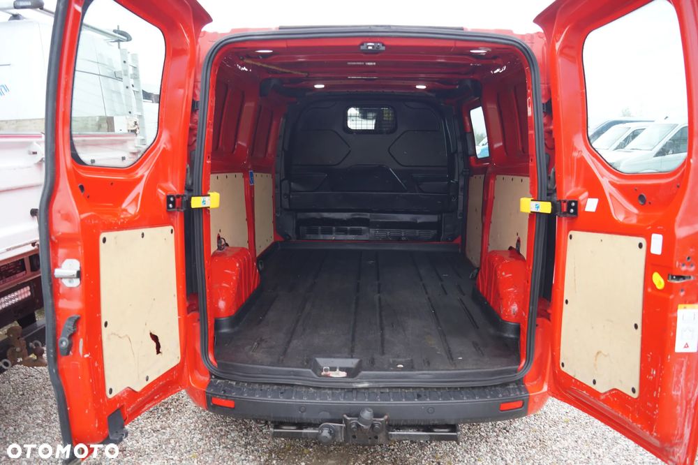 Ford Transit Custom - 16