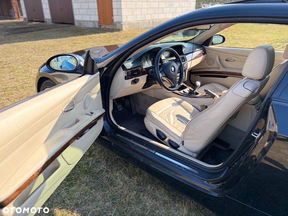 BMW Seria 3 320d - 13