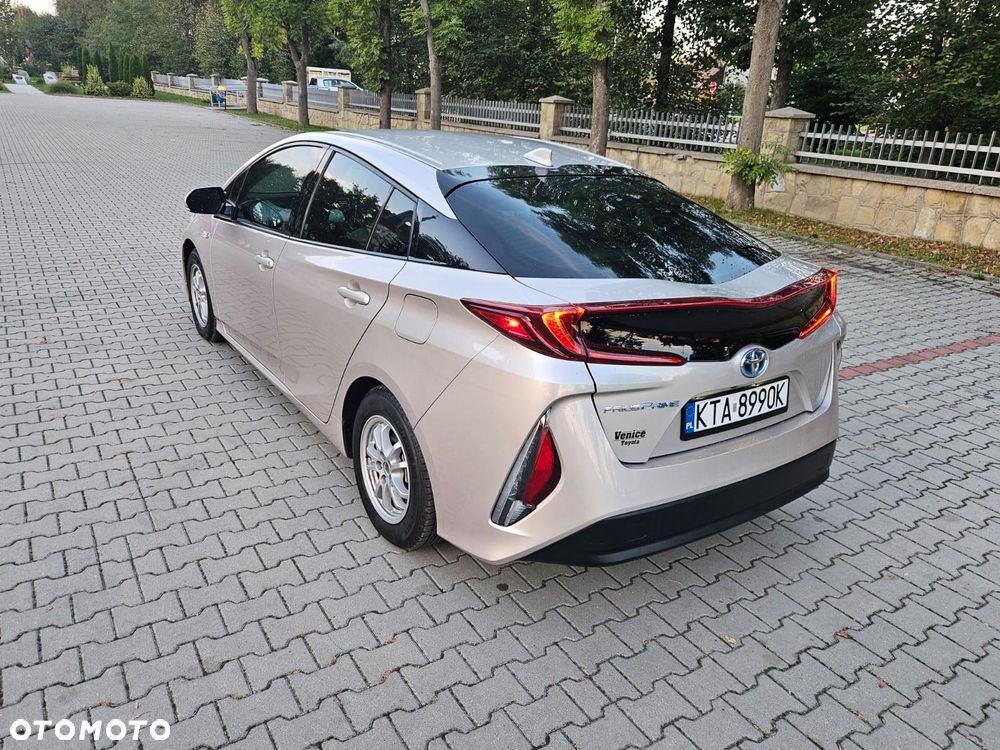 Toyota Prius - 6