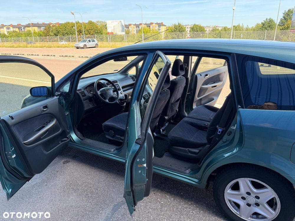 Honda Stream - 19