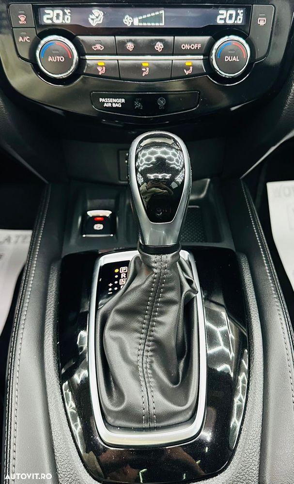 Nissan X-Trail 1.7 dCi ALL-MODE 4x4i Xtronic Tekna - 26