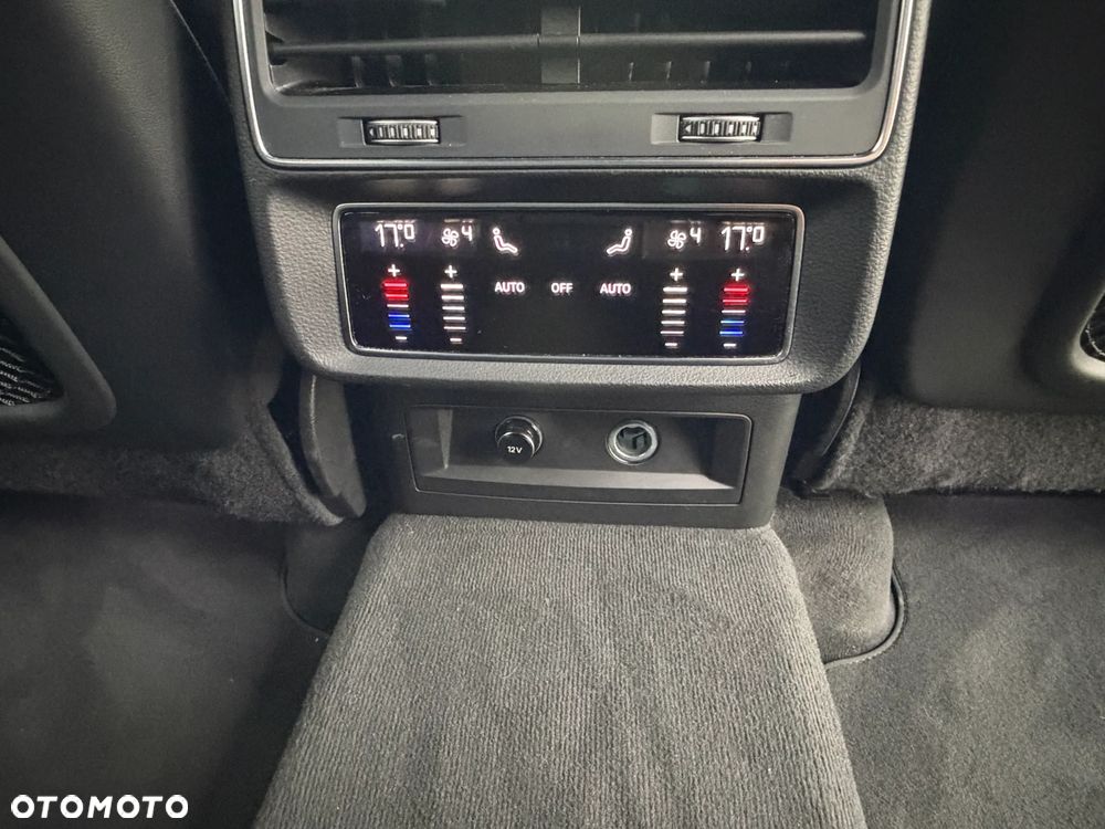 Audi Q7 50 TDI mHEV Quattro S Line Tiptr - 26