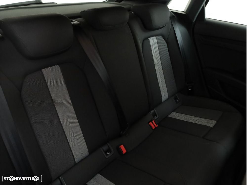 Audi A3 Sportback 30 TDI - 17