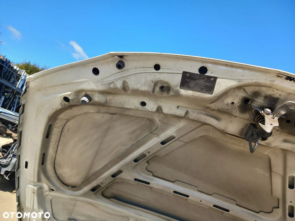 BMW E87 MASKA POKRYWA SILNIKA KOLOR: 300 - 9