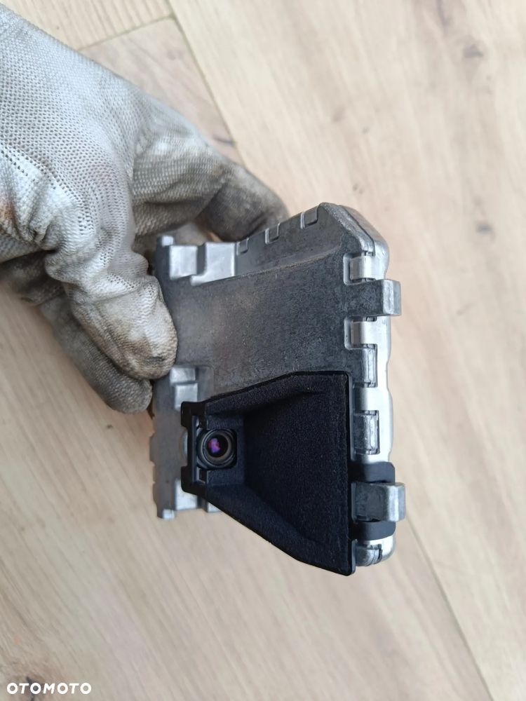 MERCEDES W204 W207 W212 KAMERA SZYBY A0009050038 - 2