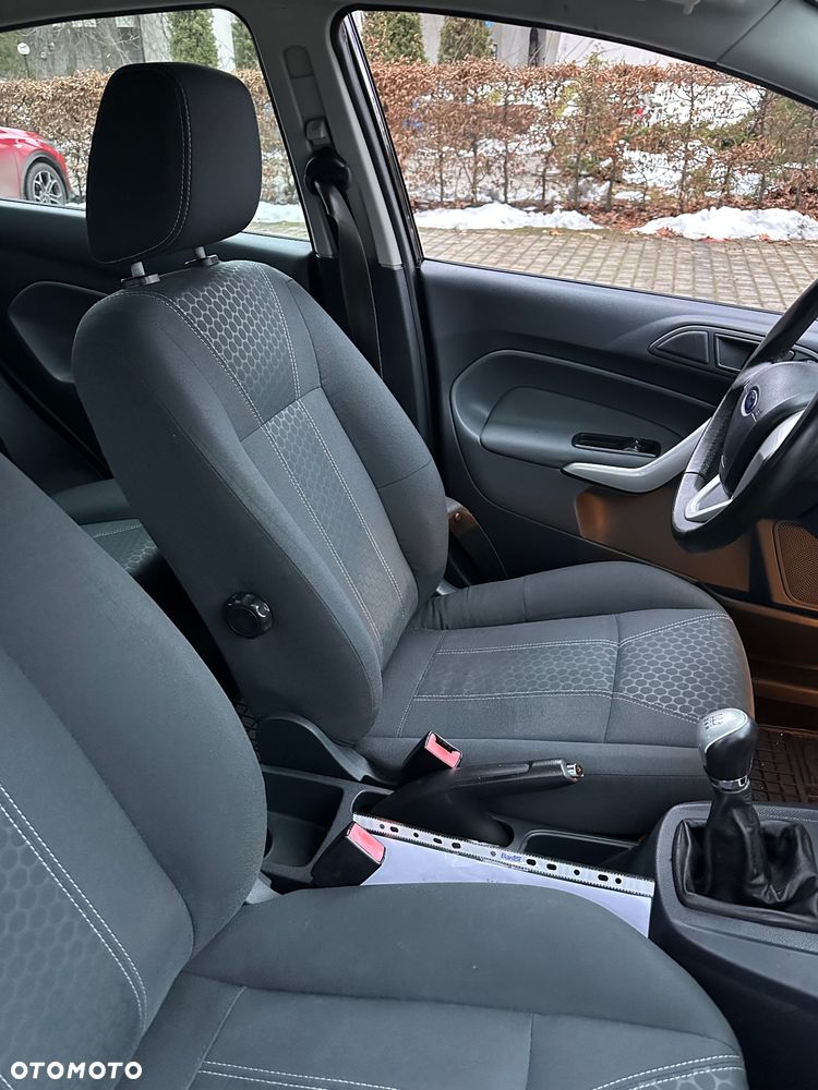 Ford Fiesta 1.25 Titanium - 22