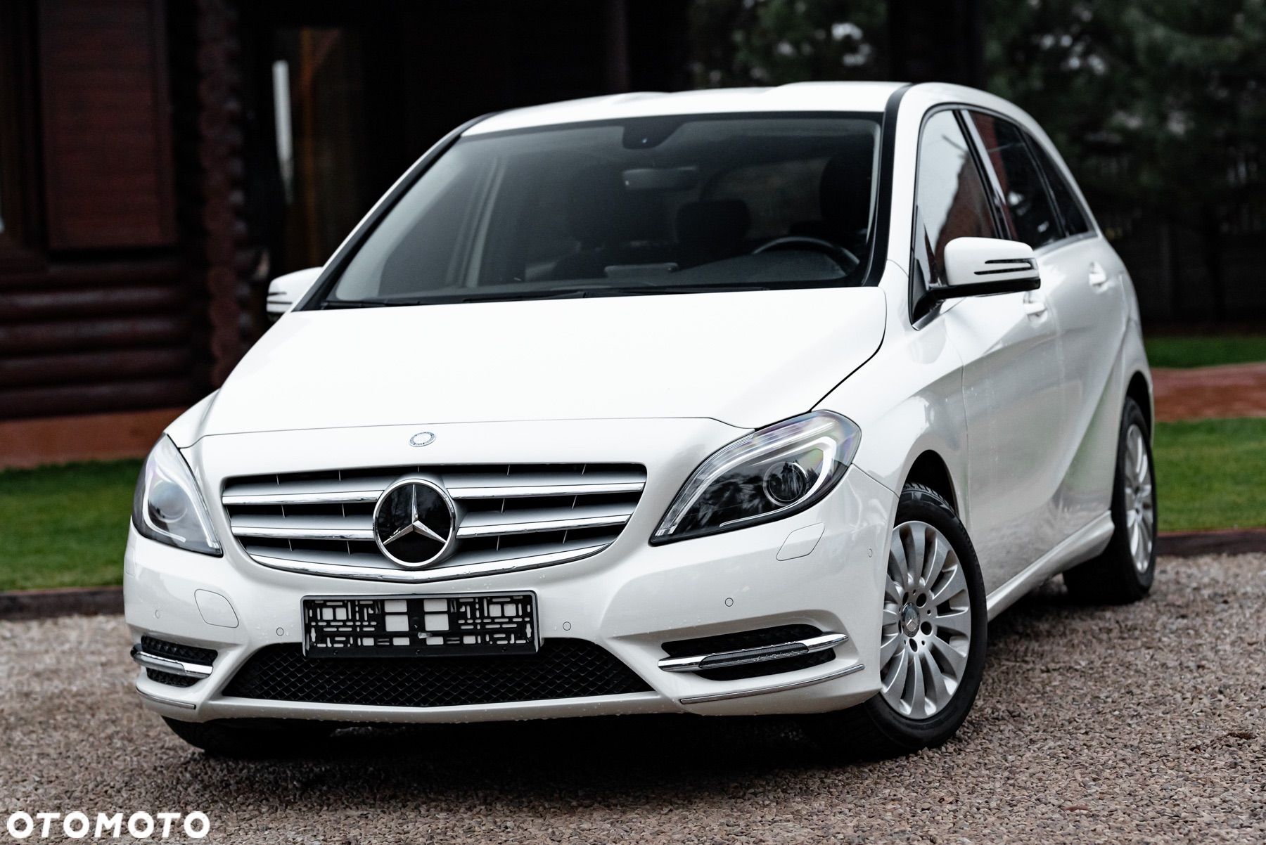 Mercedes-Benz Klasa B 180 7G-DCT - 1