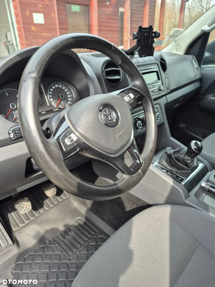 Volkswagen Amarok Double Cab 2.0 TDi 4MOTION Basic - 5
