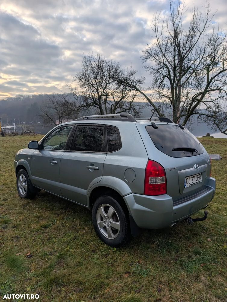 Hyundai Tucson 2.0 CRDI VGT 4WD GLS - 4