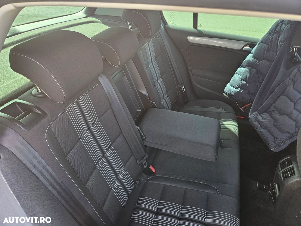 Volkswagen Golf - 7