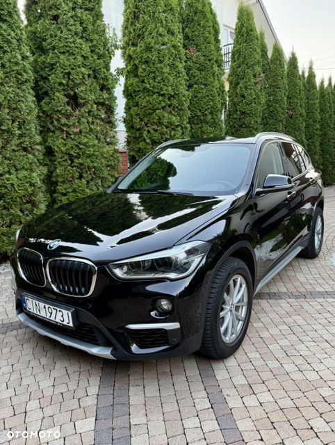BMW X1 sDrive18d Sport Line - 1