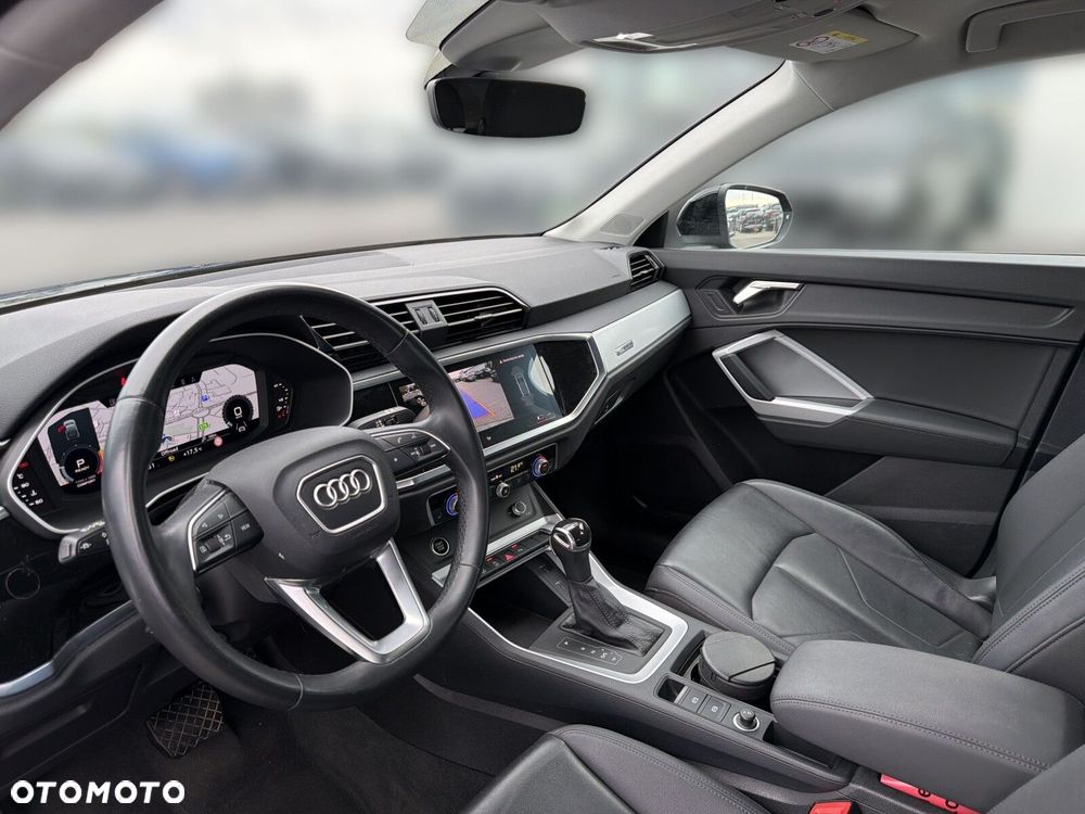 Audi Q3 Sportback - 10