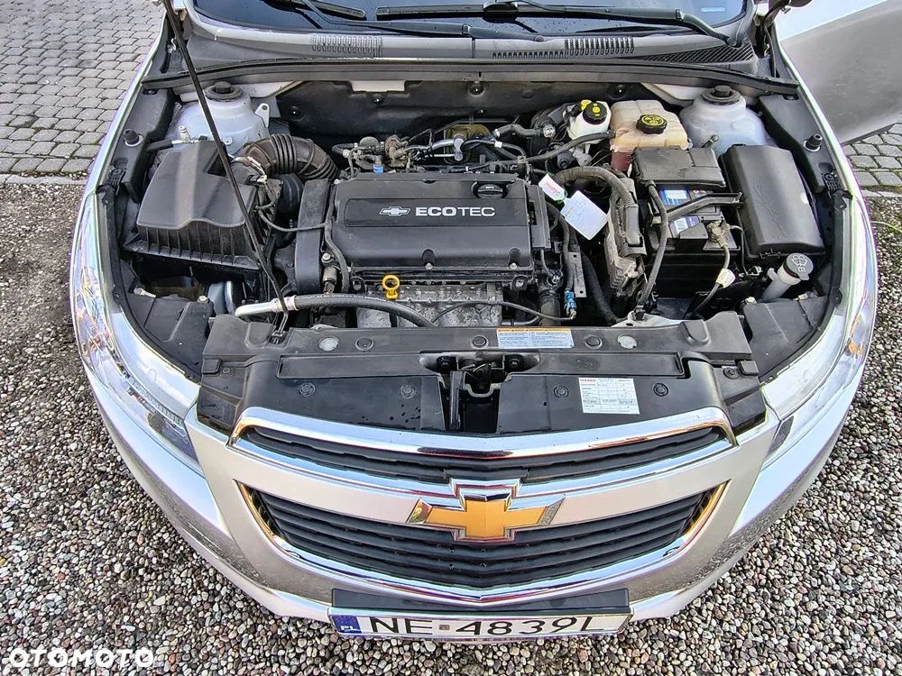 Chevrolet Cruze 1.6 LT - 38
