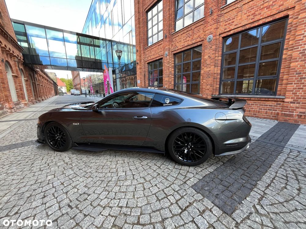 Ford Mustang - 18
