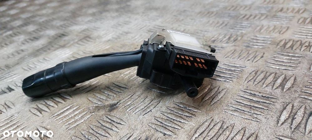 MANETKA PRZEŁĄCZNIK KIA CARENS III MANETKA WYCIERACZEK KIERUNKOWSKAZÓW - 3