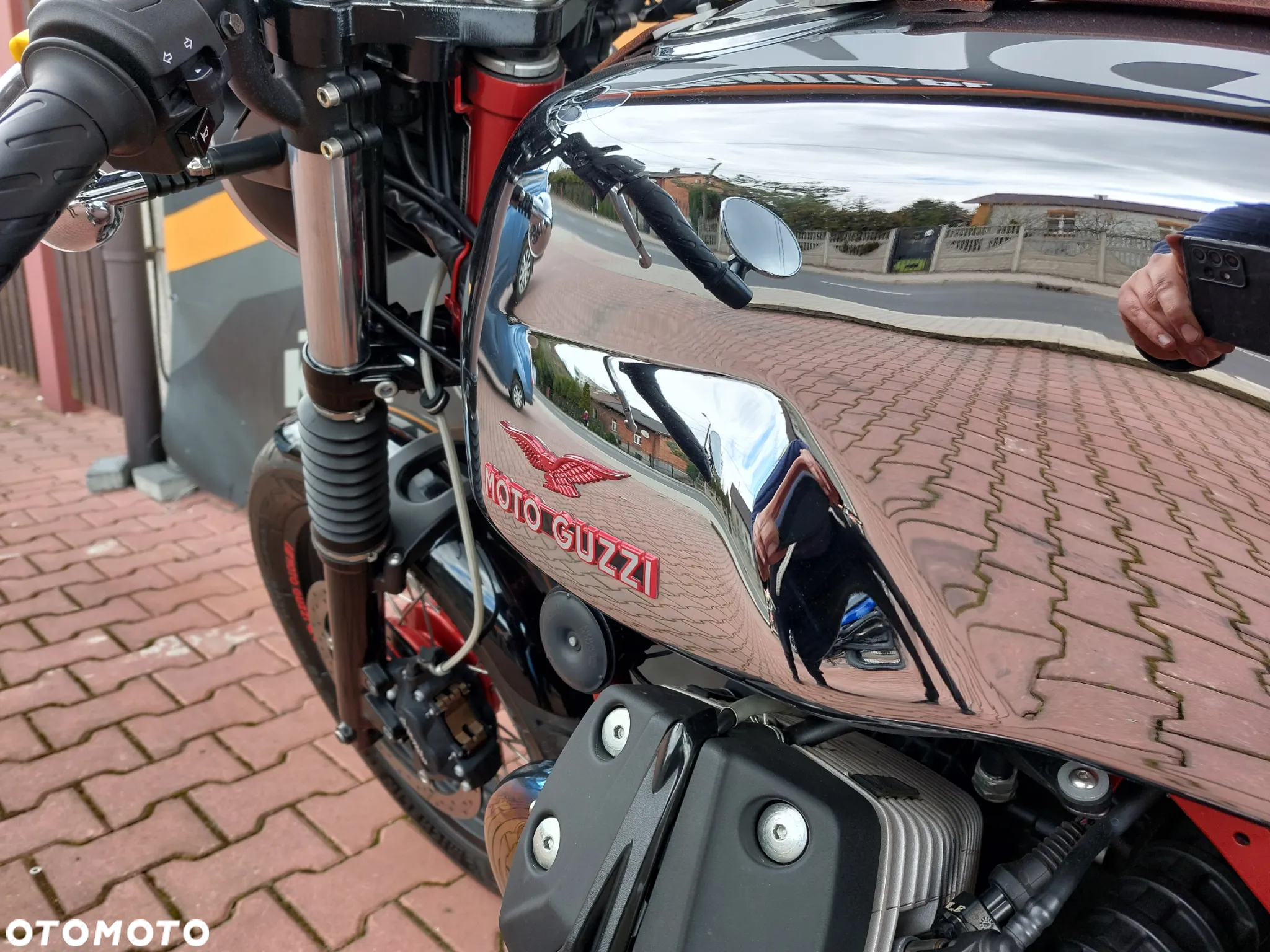 Moto Guzzi V7 - 19
