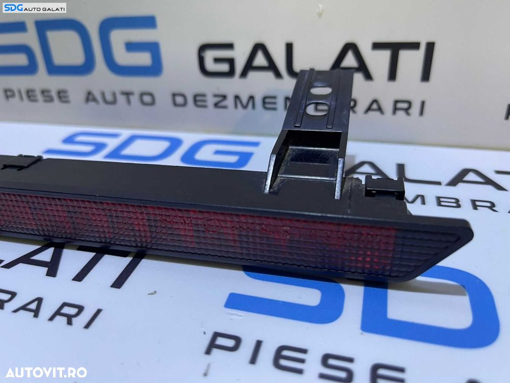 Stop Auxiliar Aditional Central de pe Luneta Geam Sticla Portbagaj Skoda Fabia 1 Berlina Sedan 2000 - 2008 Cod 6Y6945097A - 4