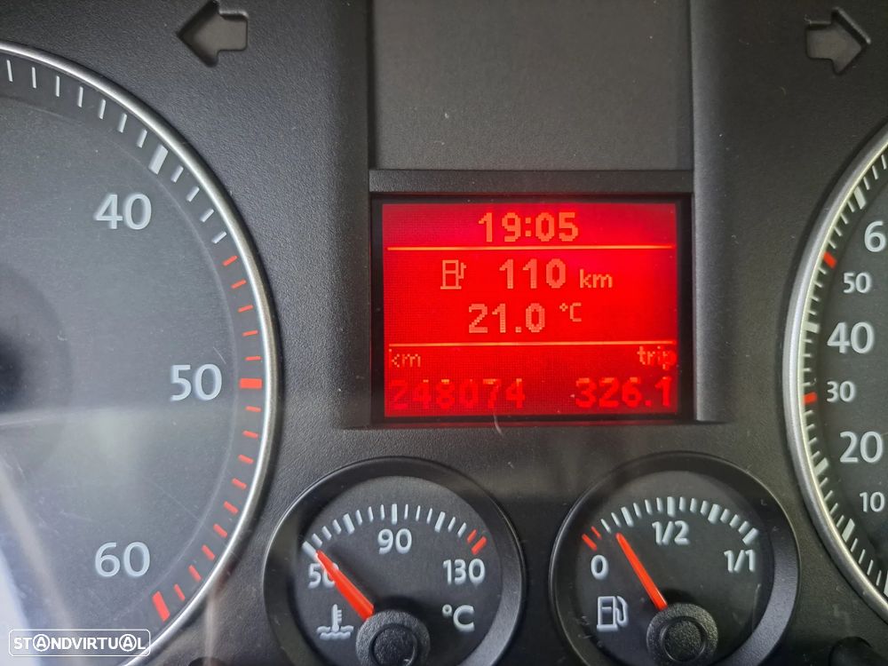 VW Touran 1.9 TDi Conceptl BlueM. 7L - 18