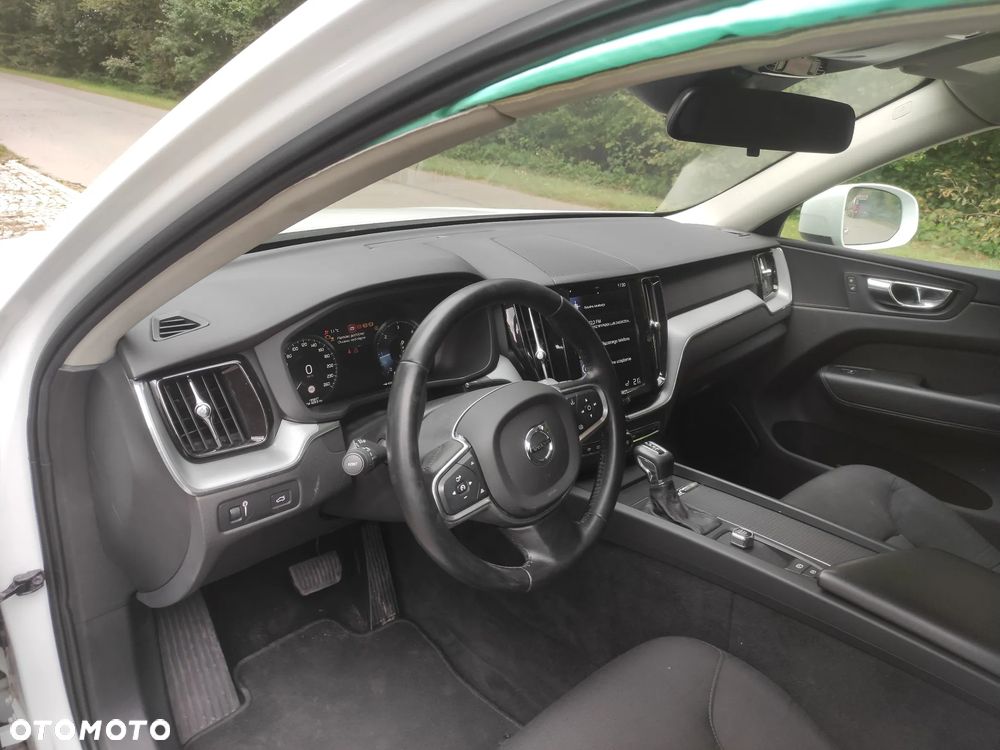 Volvo XC 60 D4 SCR AWD Momentum - 6