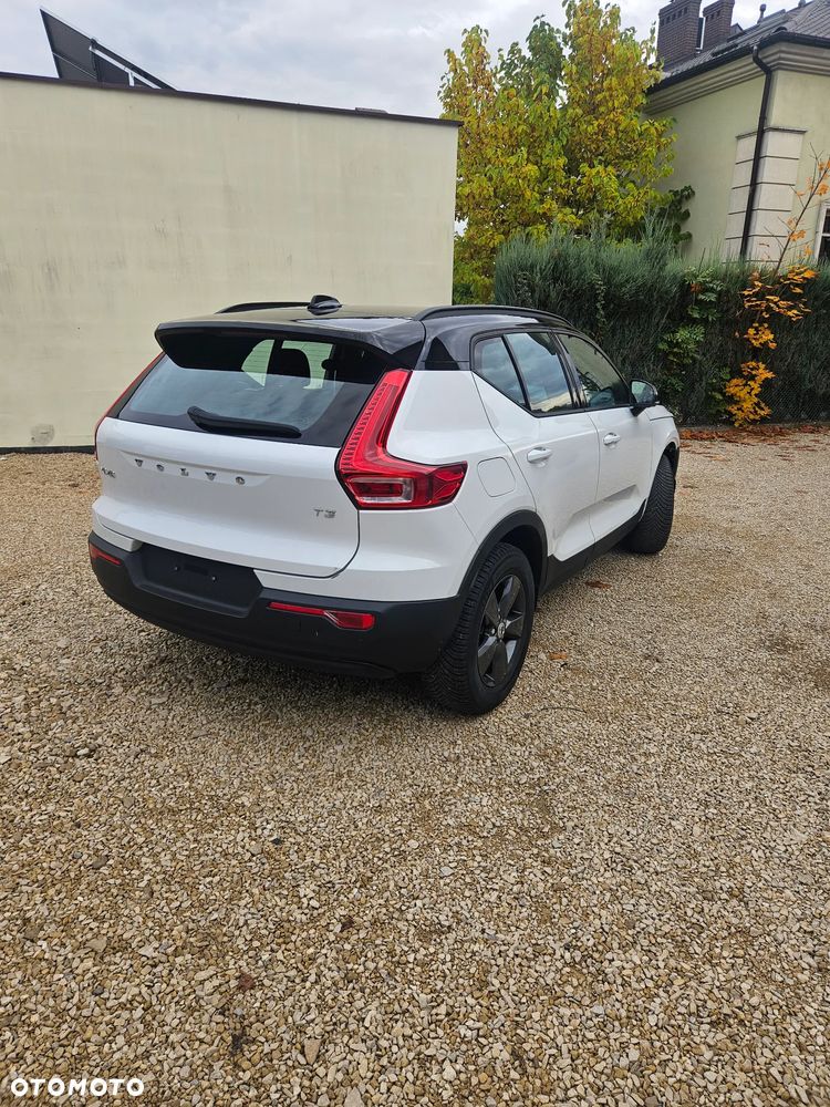 Volvo XC 40 - 26