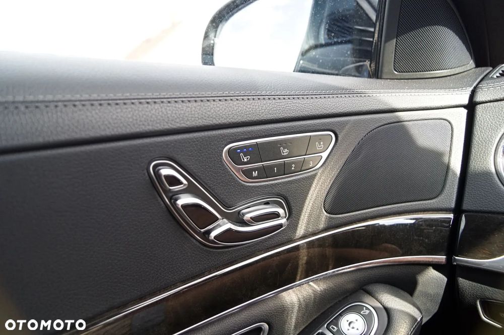 Mercedes-Benz Klasa S 500 4-Matic 7G-TRONIC - 35