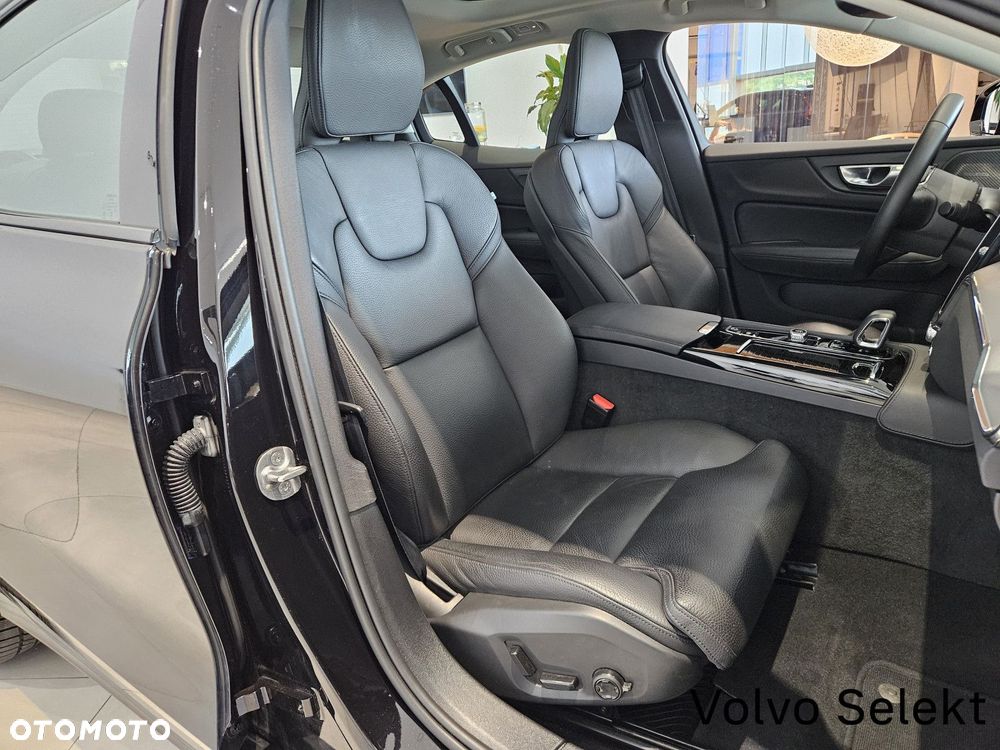 Volvo S60 - 28