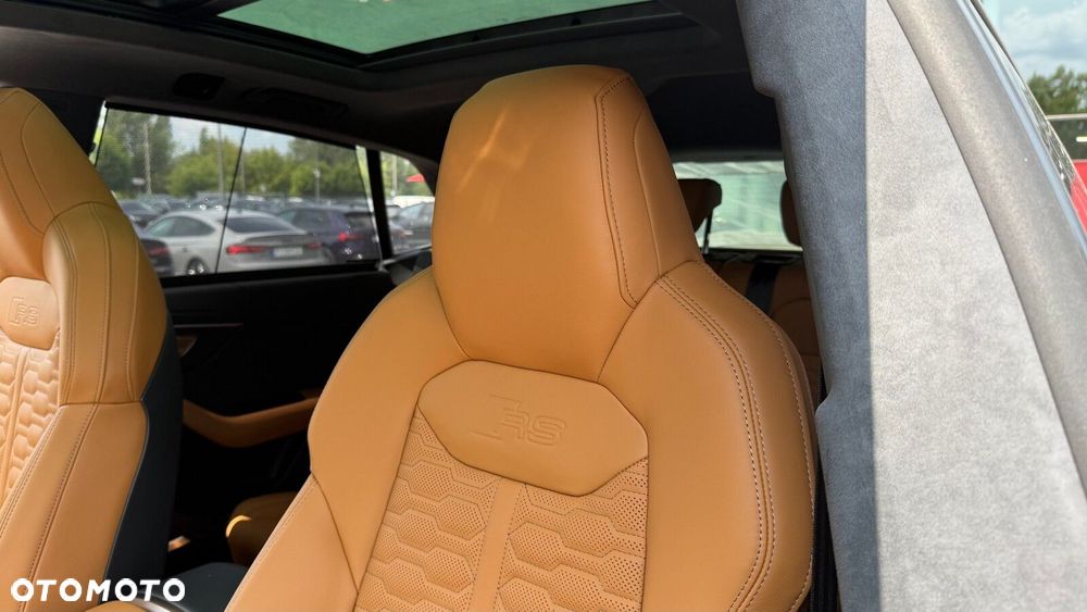 Audi RS Q8 - 20