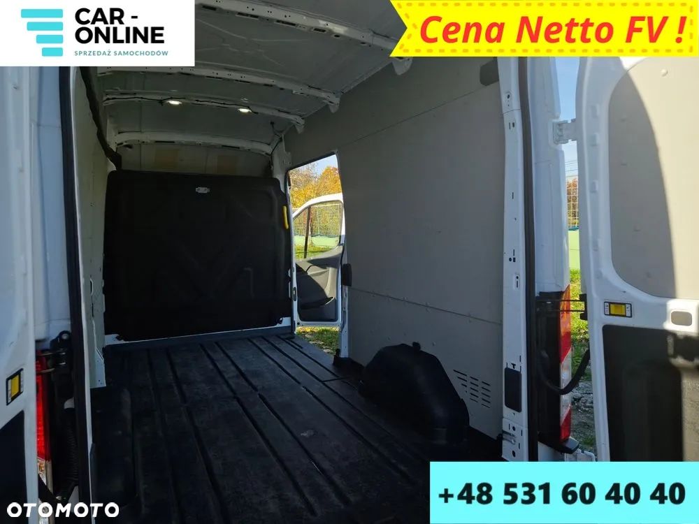 Ford Transit - 12