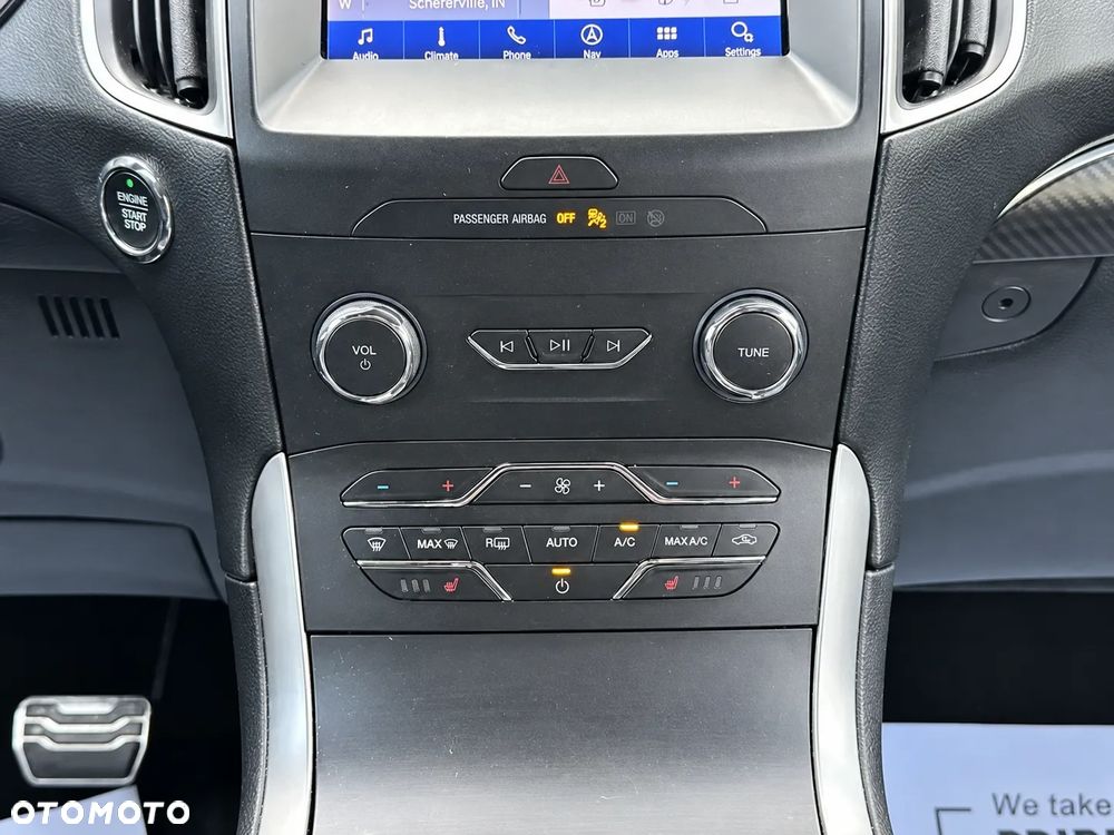 Ford Edge - 13