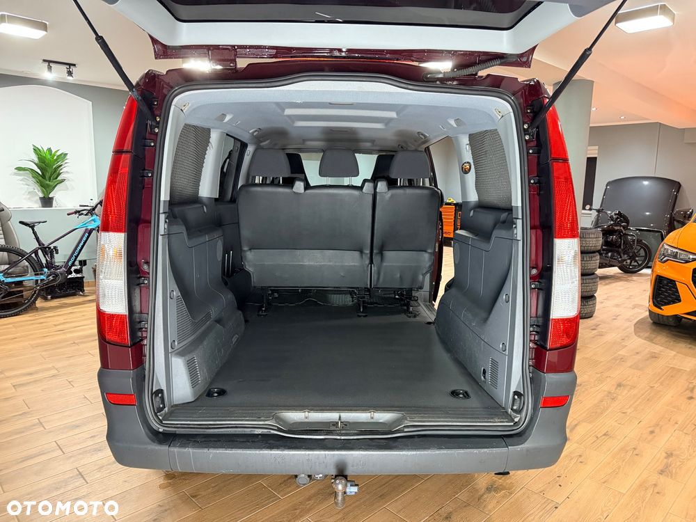 Mercedes-Benz Vito Univan 639.605 - 17