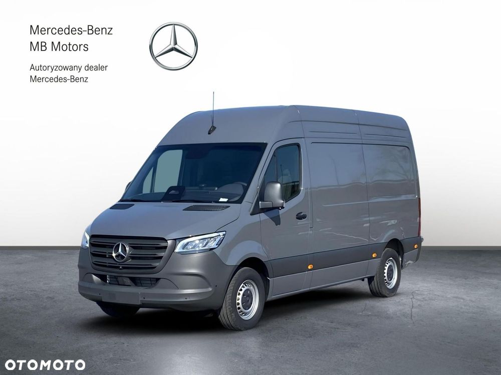 Mercedes-Benz Sprinter - 2