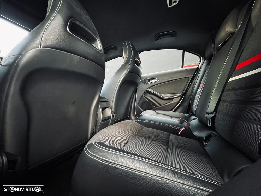 Mercedes-Benz A 180 d Urban - 38