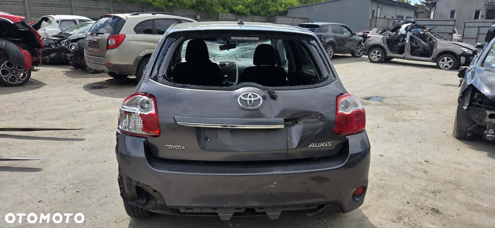 TOYOTA AURIS 1,4 D4D sanki belka wózek pod silnik - 9