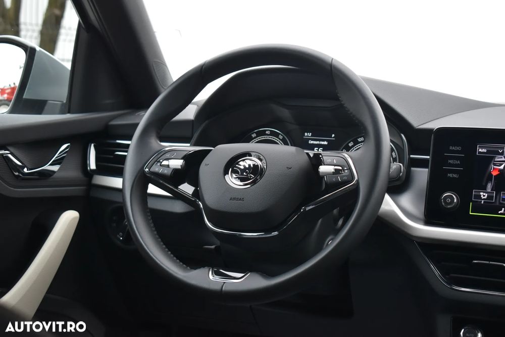 Skoda Kamiq 1.5 TSI DSG Style - 10