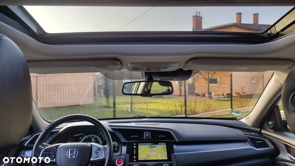 Honda Civic 1.5 i-VTEC Turbo Executive - 14