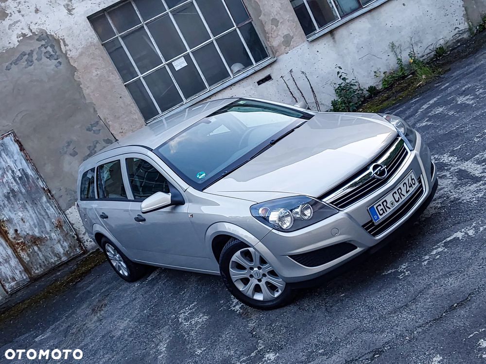 Opel Astra 1.6 Caravan Elegance - 19