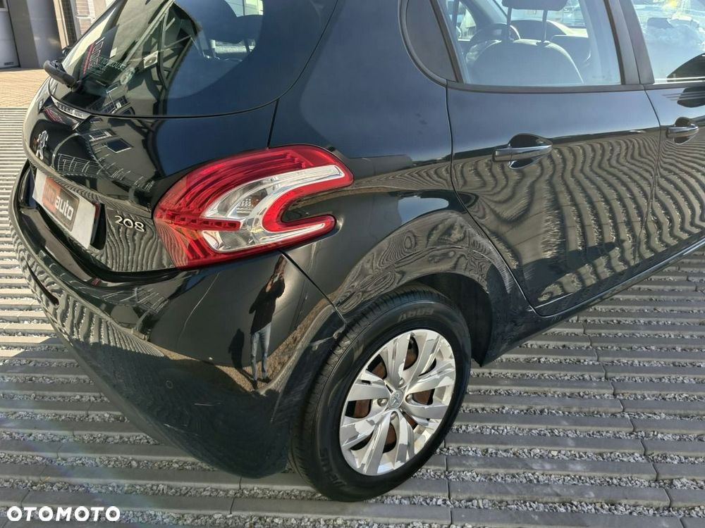 Peugeot 208 - 20