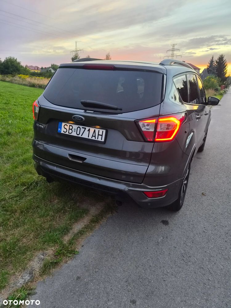 Ford Kuga 1.5 EcoBoost FWD ST-Line ASS MMT6 - 3