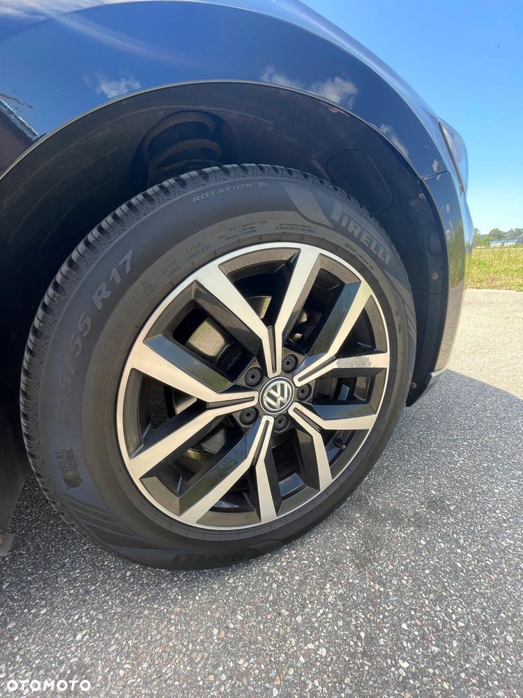Volkswagen Passat - 18