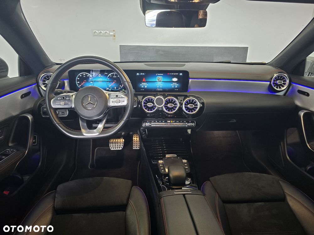 Mercedes-Benz CLA - 5